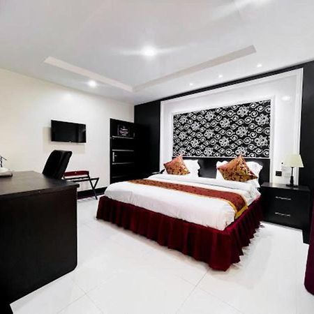 Pasadena Suites Lekki Eksteriør bilde