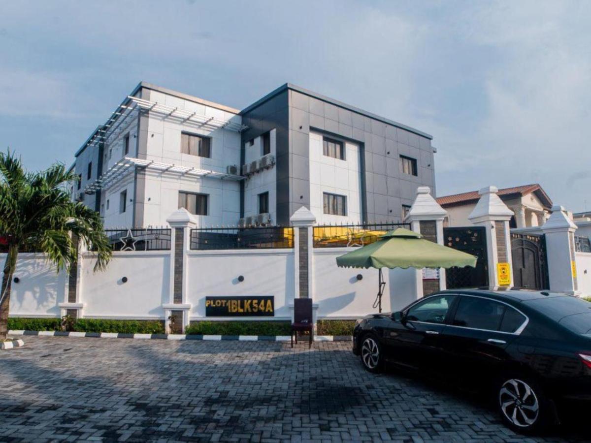 Pasadena Suites Lekki Eksteriør bilde